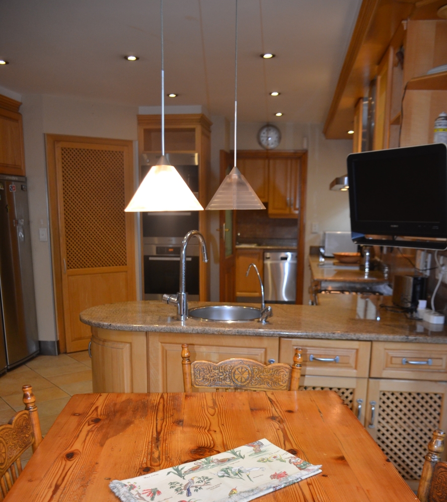 To Let 3 Bedroom Property for Rent in Bedfordview Gauteng