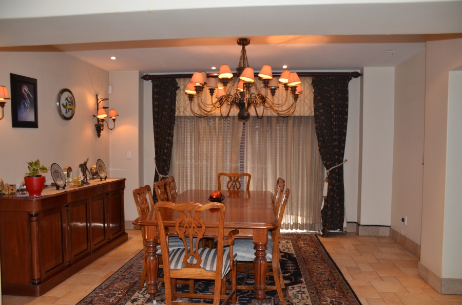 To Let 3 Bedroom Property for Rent in Bedfordview Gauteng