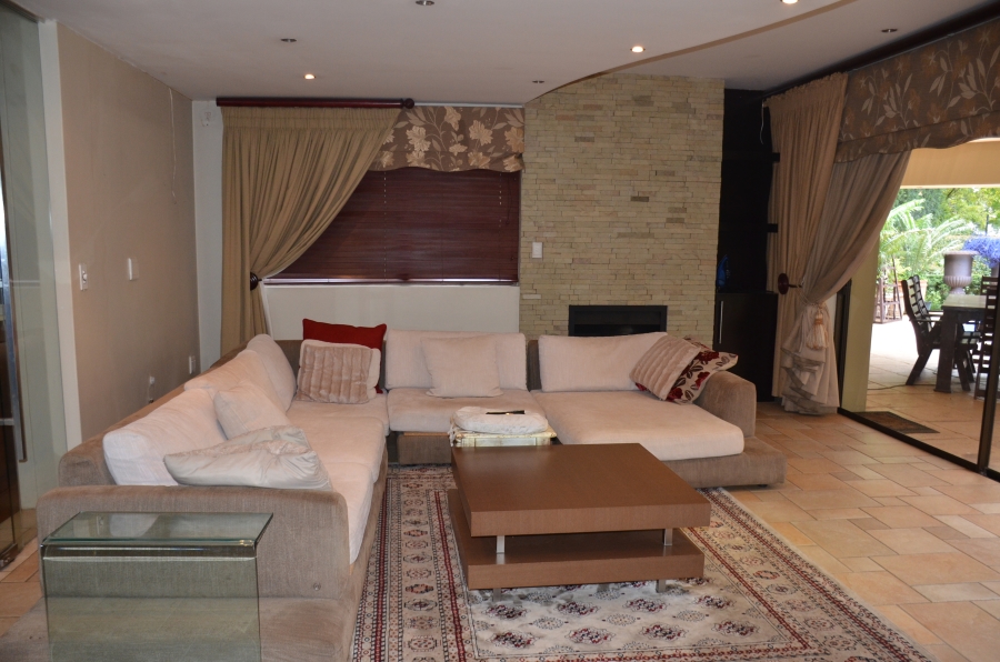 To Let 3 Bedroom Property for Rent in Bedfordview Gauteng