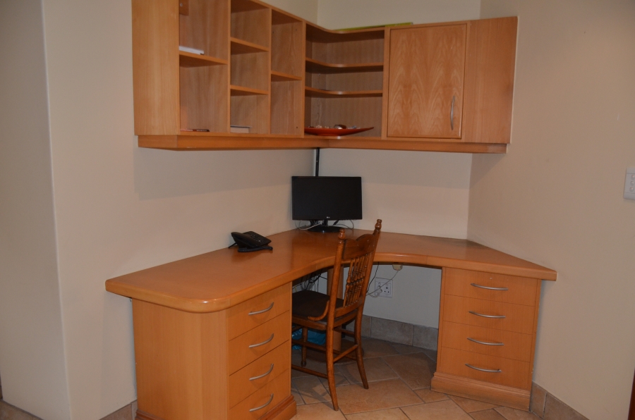 To Let 3 Bedroom Property for Rent in Bedfordview Gauteng