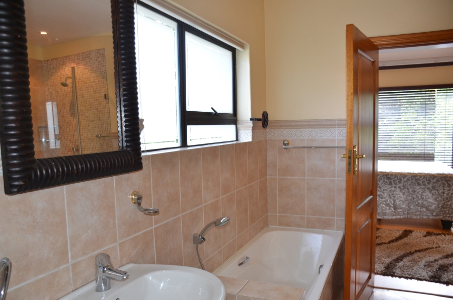 To Let 3 Bedroom Property for Rent in Bedfordview Gauteng