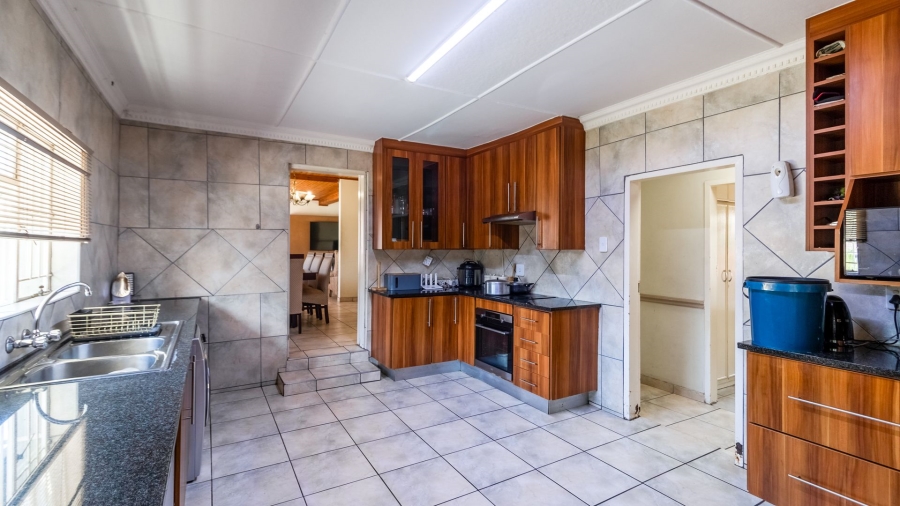 4 Bedroom Property for Sale in Edendale Gauteng