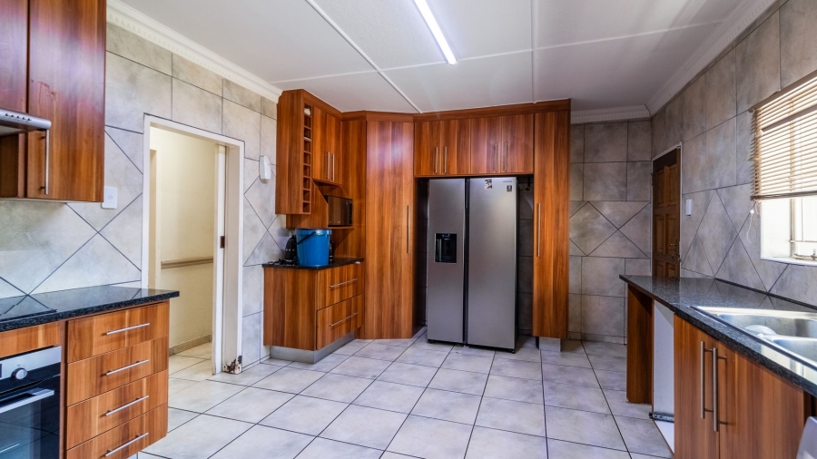 4 Bedroom Property for Sale in Edendale Gauteng