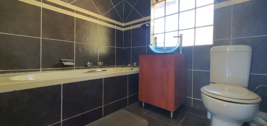 3 Bedroom Property for Sale in Albemarle Gauteng