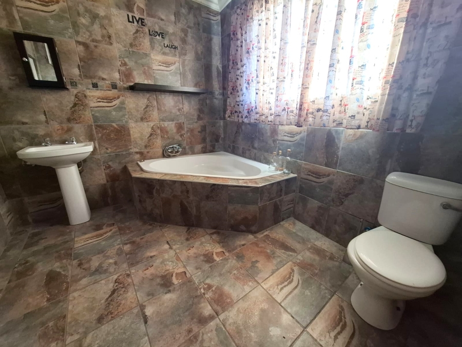 3 Bedroom Property for Sale in Zoekfontein Gauteng