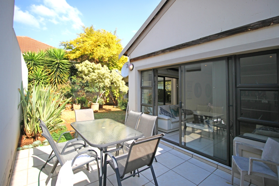 3 Bedroom Property for Sale in Highlands North Gauteng