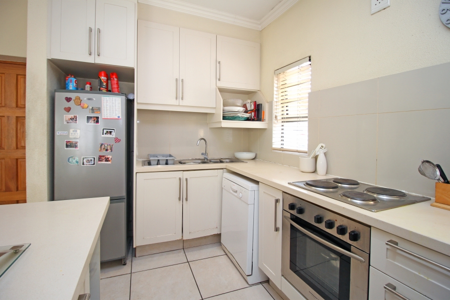 3 Bedroom Property for Sale in Highlands North Gauteng