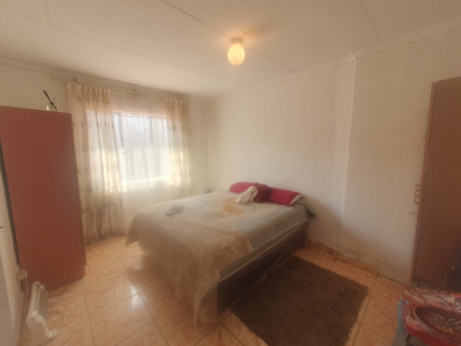 2 Bedroom Property for Sale in Dobsonville Ext 4 Gauteng