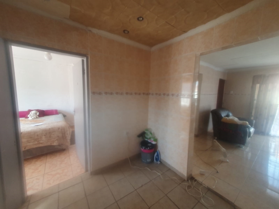 2 Bedroom Property for Sale in Dobsonville Ext 4 Gauteng