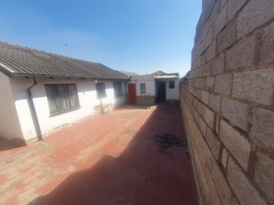 2 Bedroom Property for Sale in Dobsonville Ext 4 Gauteng