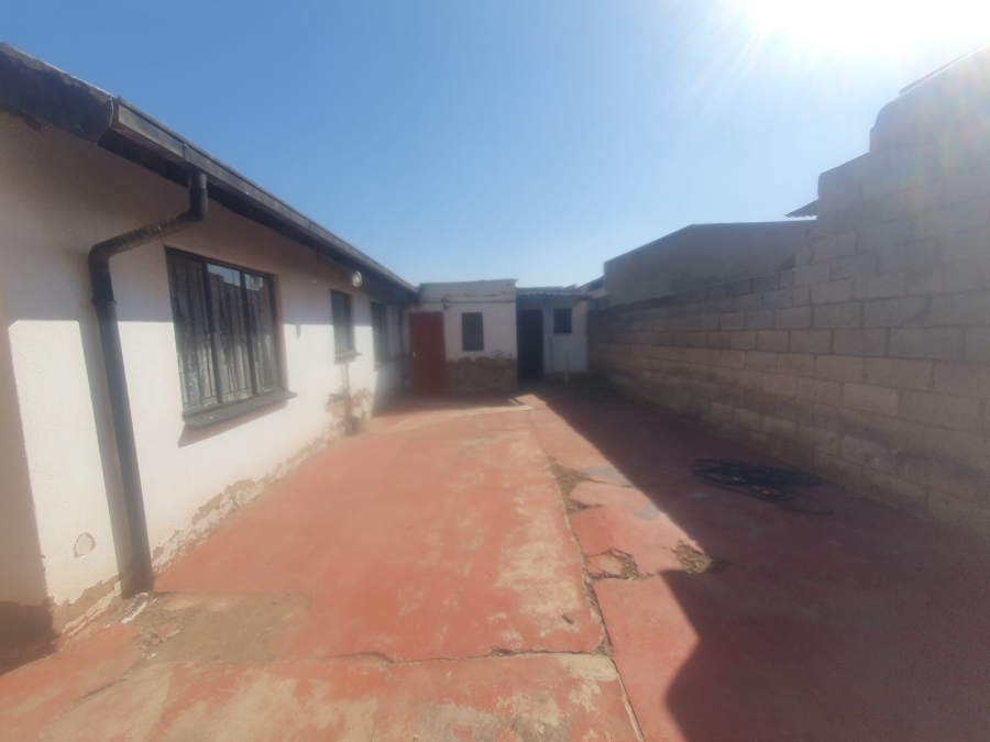 2 Bedroom Property for Sale in Dobsonville Ext 4 Gauteng