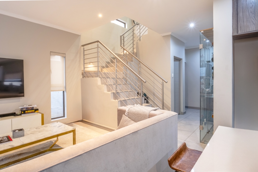 3 Bedroom Property for Sale in Bryanston Gauteng