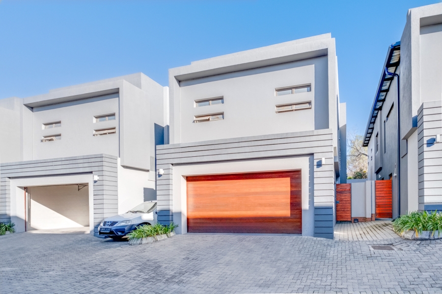 3 Bedroom Property for Sale in Bryanston Gauteng