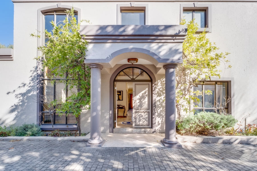 4 Bedroom Property for Sale in Khyber Rock Gauteng