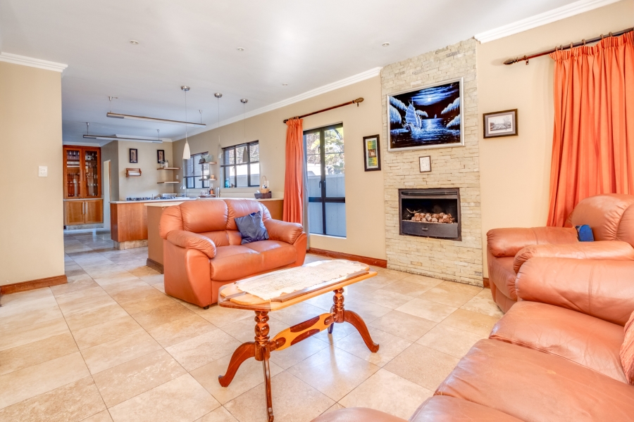 4 Bedroom Property for Sale in Khyber Rock Gauteng