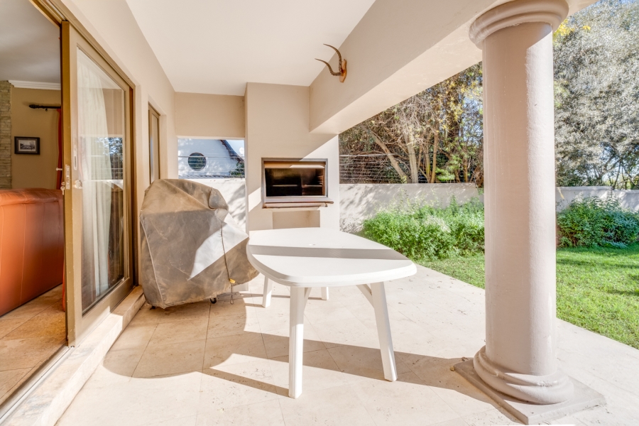 4 Bedroom Property for Sale in Khyber Rock Gauteng
