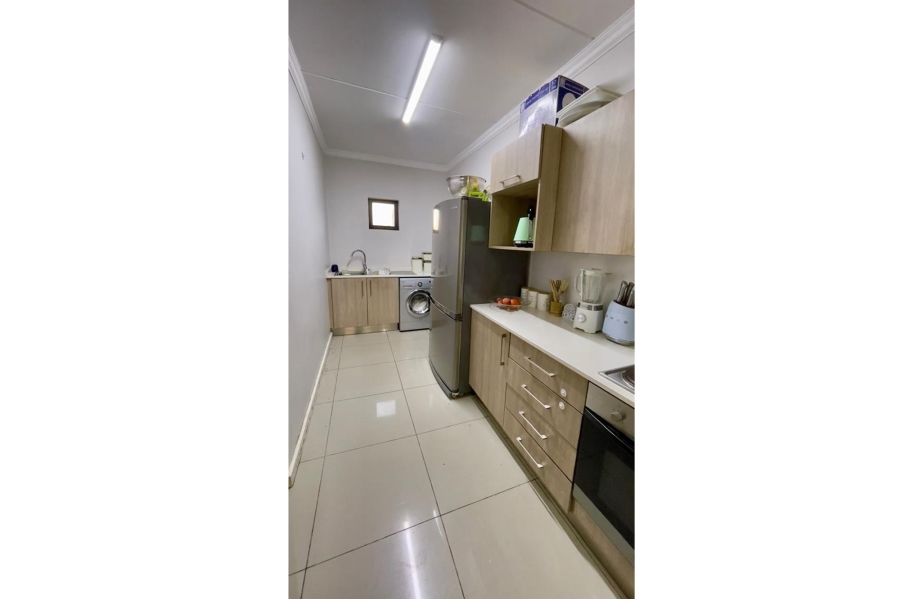 To Let 2 Bedroom Property for Rent in Halfway Gardens Gauteng