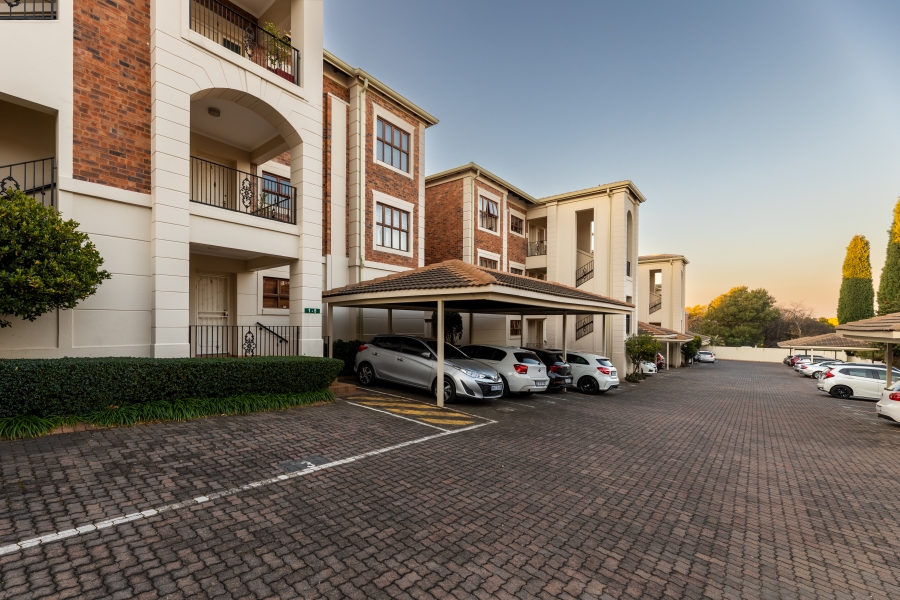 2 Bedroom Property for Sale in Bryanston Gauteng