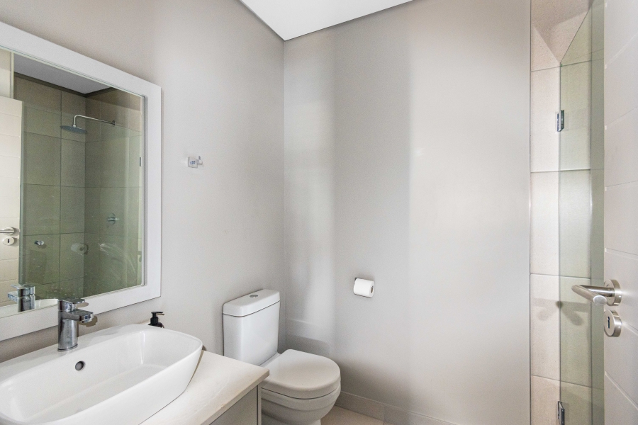 1 Bedroom Property for Sale in Die Hoewes Gauteng