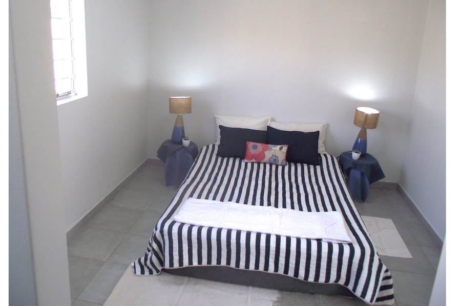 To Let 2 Bedroom Property for Rent in Croydon Gauteng