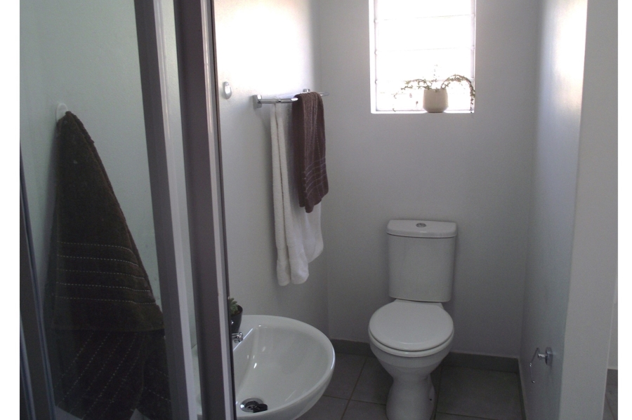 To Let 2 Bedroom Property for Rent in Croydon Gauteng