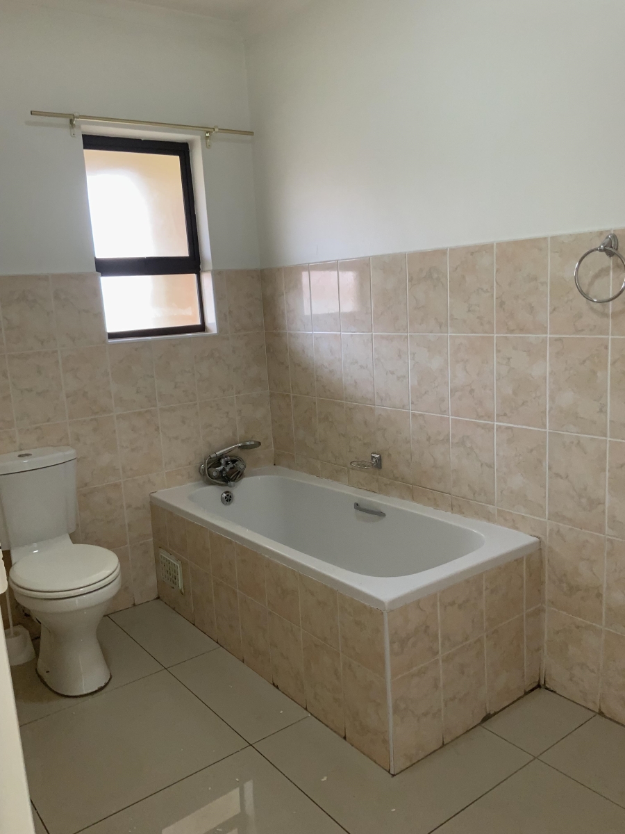 1 Bedroom Property for Sale in Parkrand Gauteng