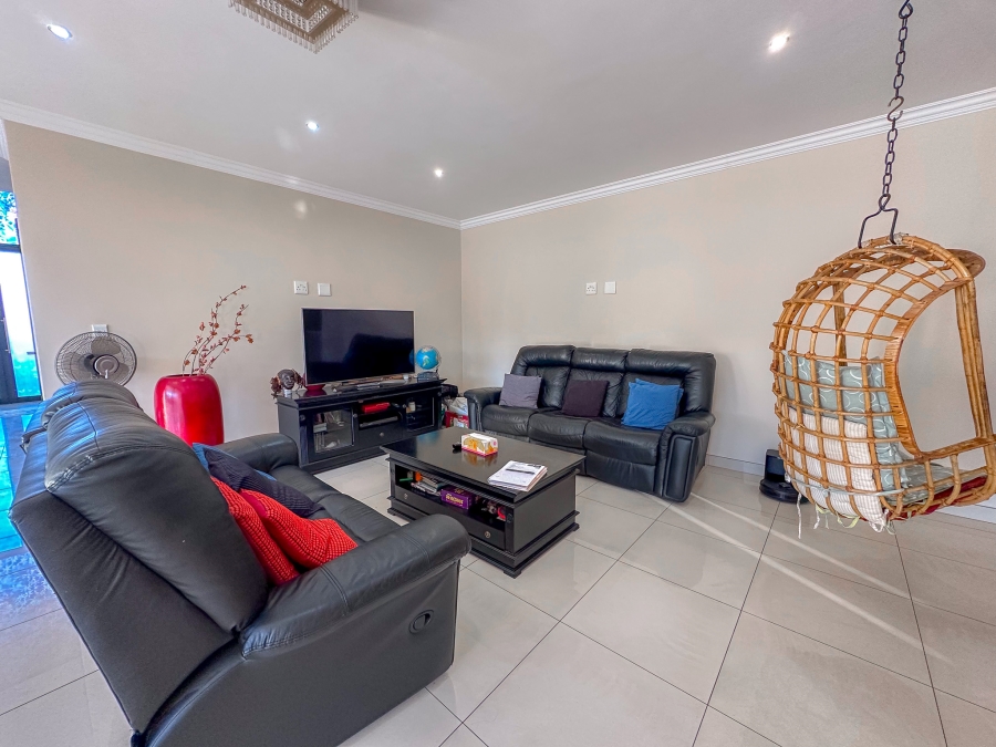 To Let 5 Bedroom Property for Rent in Midstream Ridge Gauteng