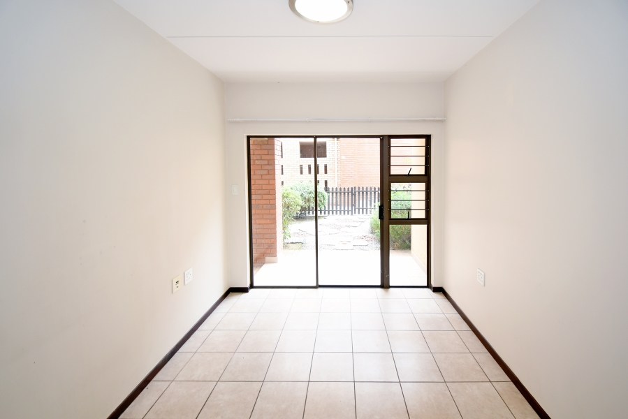 1 Bedroom Property for Sale in Olivedale Gauteng