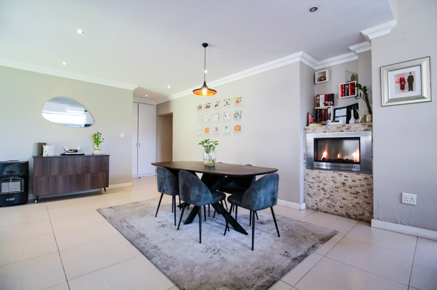 3 Bedroom Property for Sale in Copperleaf Estate Gauteng