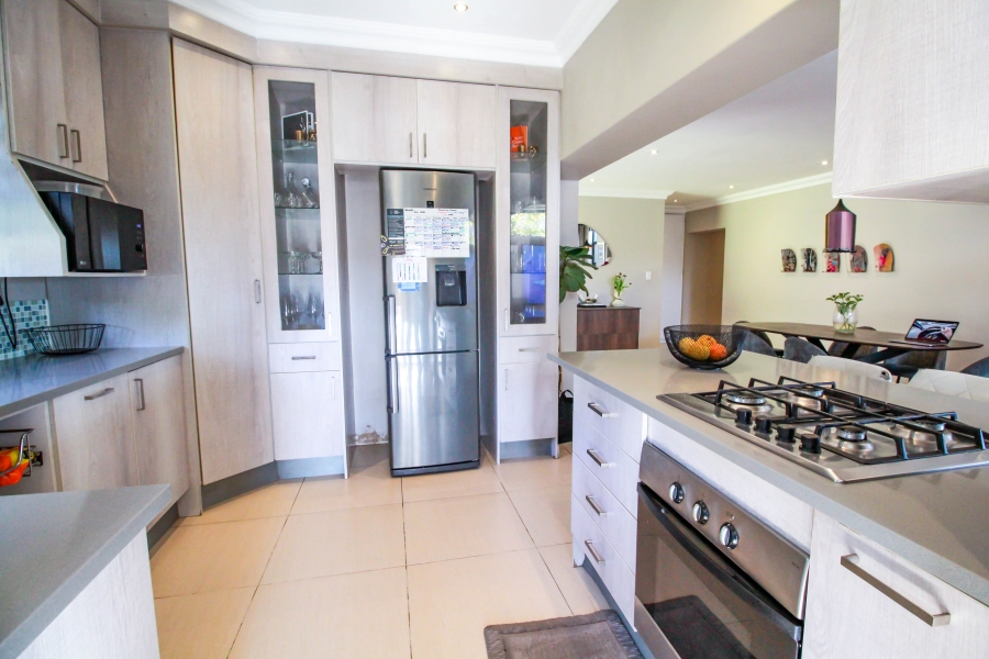3 Bedroom Property for Sale in Copperleaf Estate Gauteng