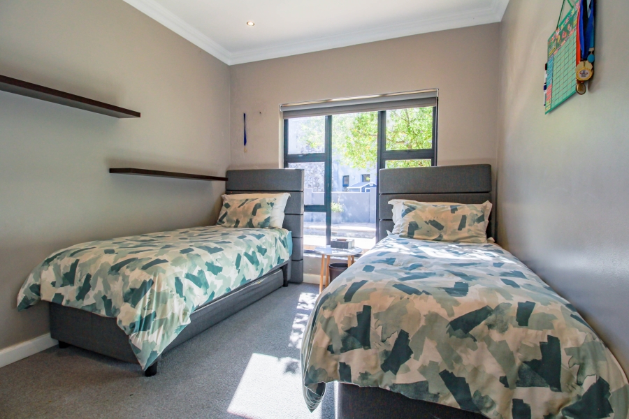 3 Bedroom Property for Sale in Copperleaf Estate Gauteng