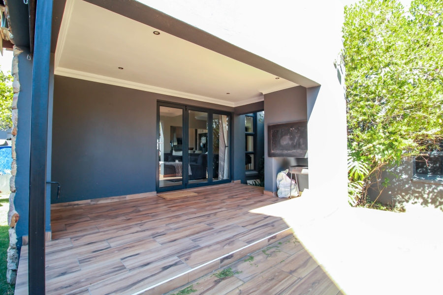 3 Bedroom Property for Sale in Copperleaf Estate Gauteng