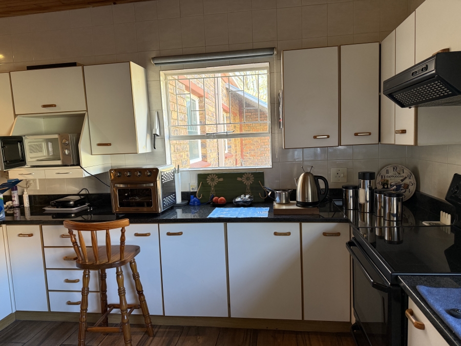 3 Bedroom Property for Sale in Flora Gardens Gauteng