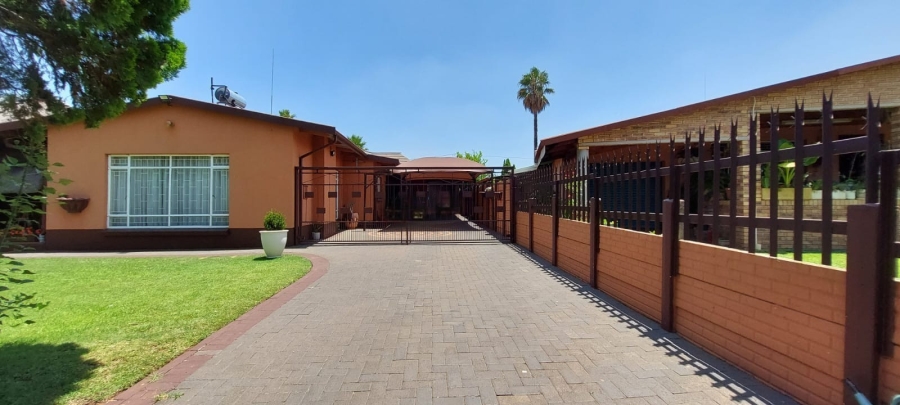 3 Bedroom Property for Sale in Rothdene Gauteng