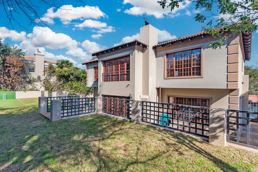 3 Bedroom Property for Sale in Ruimsig Country Estate Gauteng