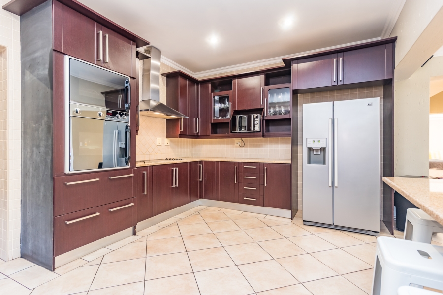3 Bedroom Property for Sale in Ruimsig Country Estate Gauteng
