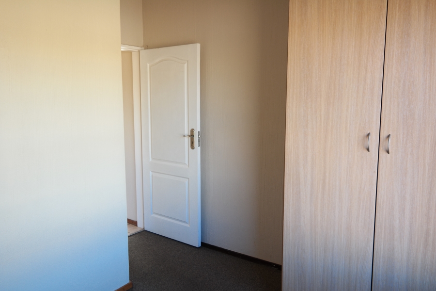 To Let 2 Bedroom Property for Rent in Noordheuwel Gauteng