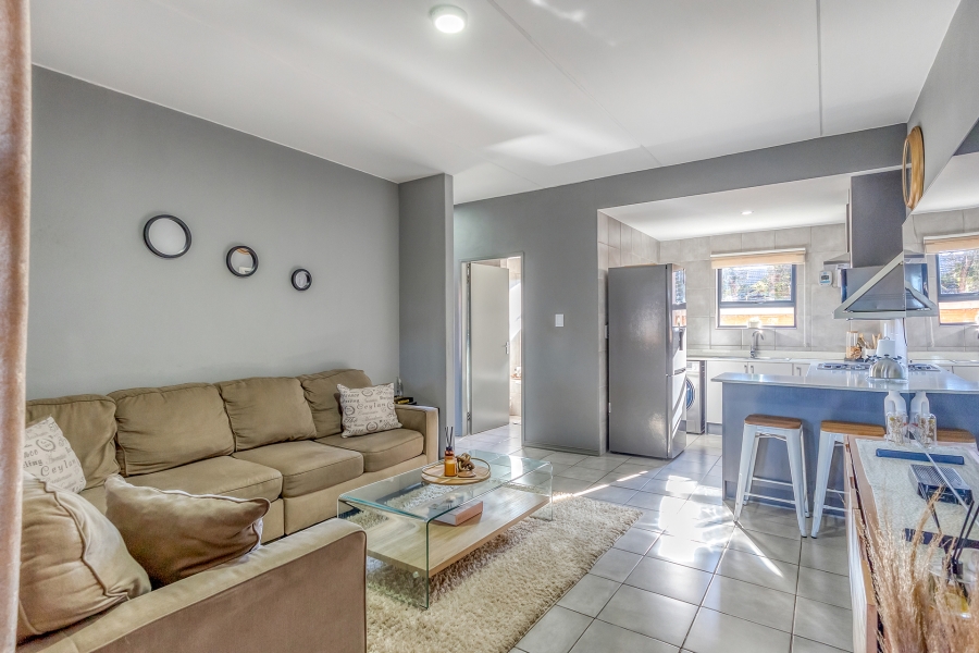 2 Bedroom Property for Sale in Witpoortjie Gauteng