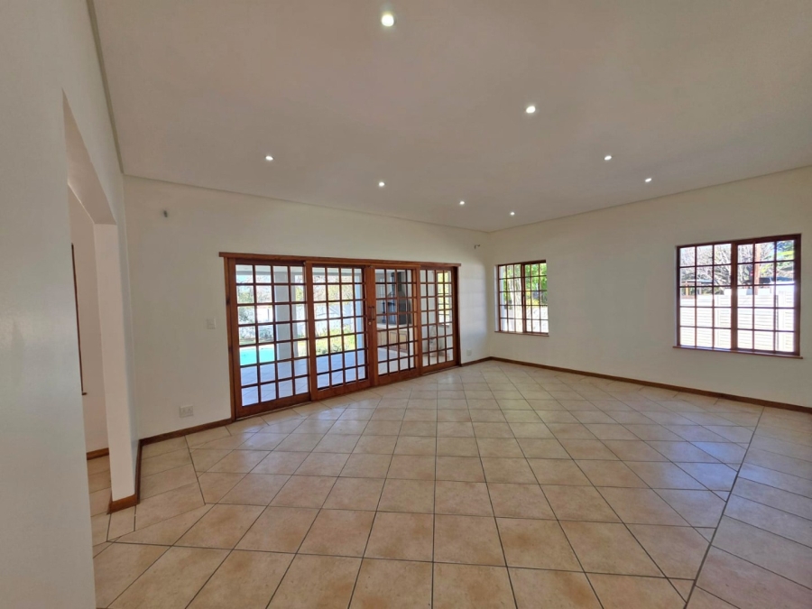 5 Bedroom Property for Sale in Bryanston Gauteng