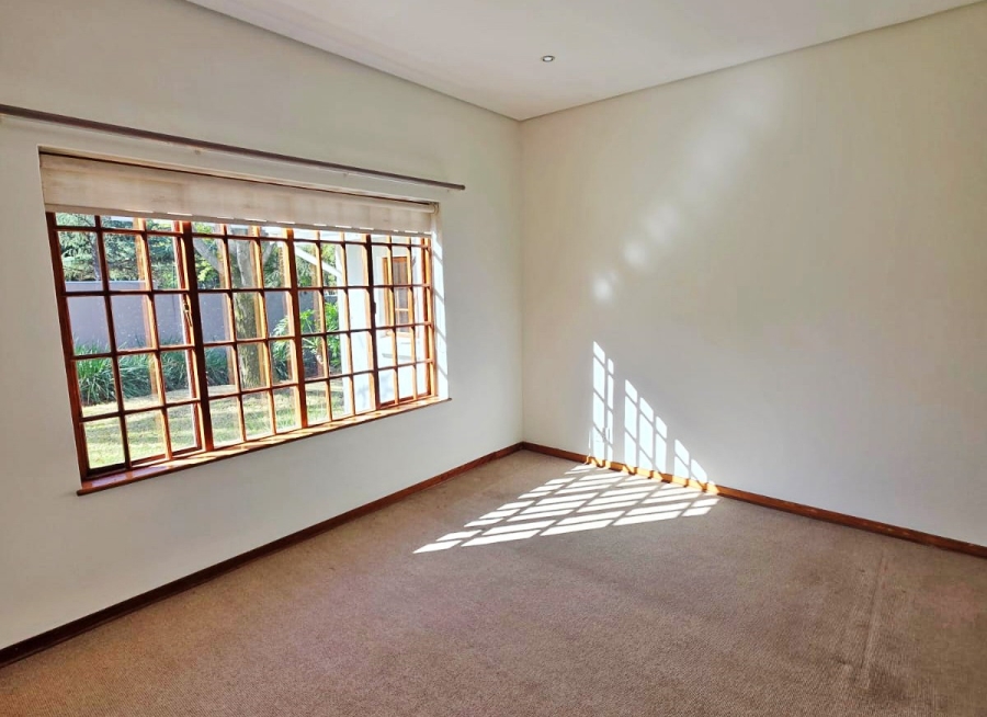 5 Bedroom Property for Sale in Bryanston Gauteng