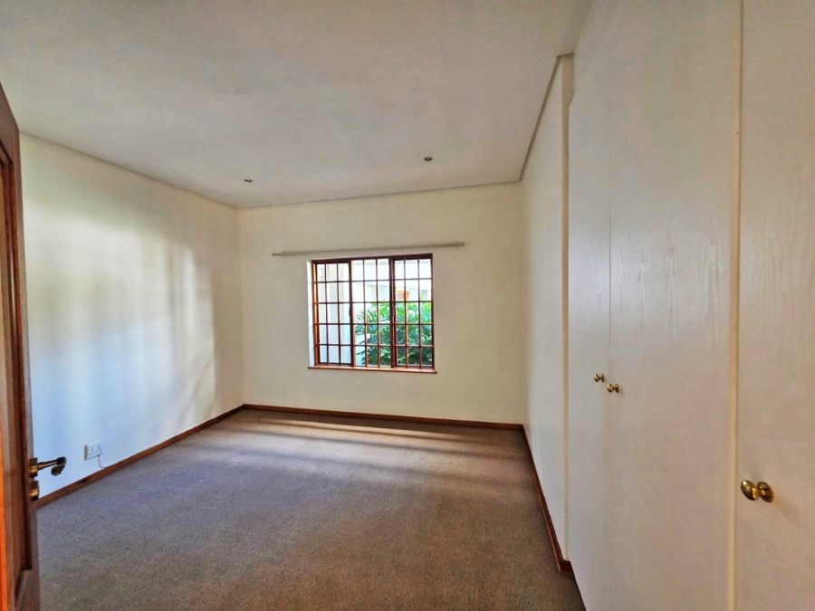 5 Bedroom Property for Sale in Bryanston Gauteng
