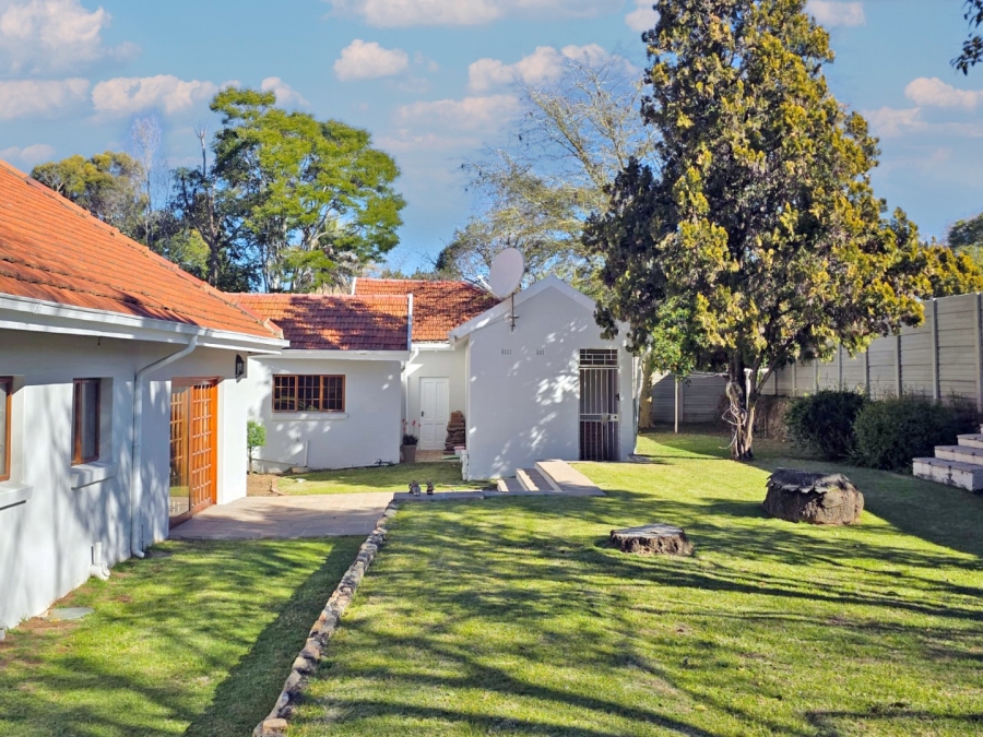 5 Bedroom Property for Sale in Bryanston Gauteng