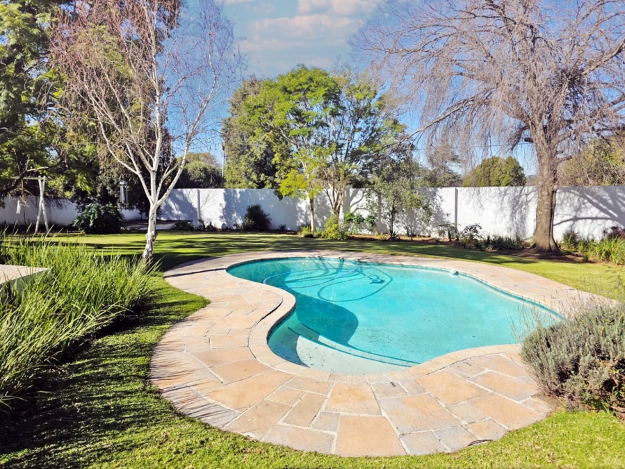 5 Bedroom Property for Sale in Bryanston Gauteng