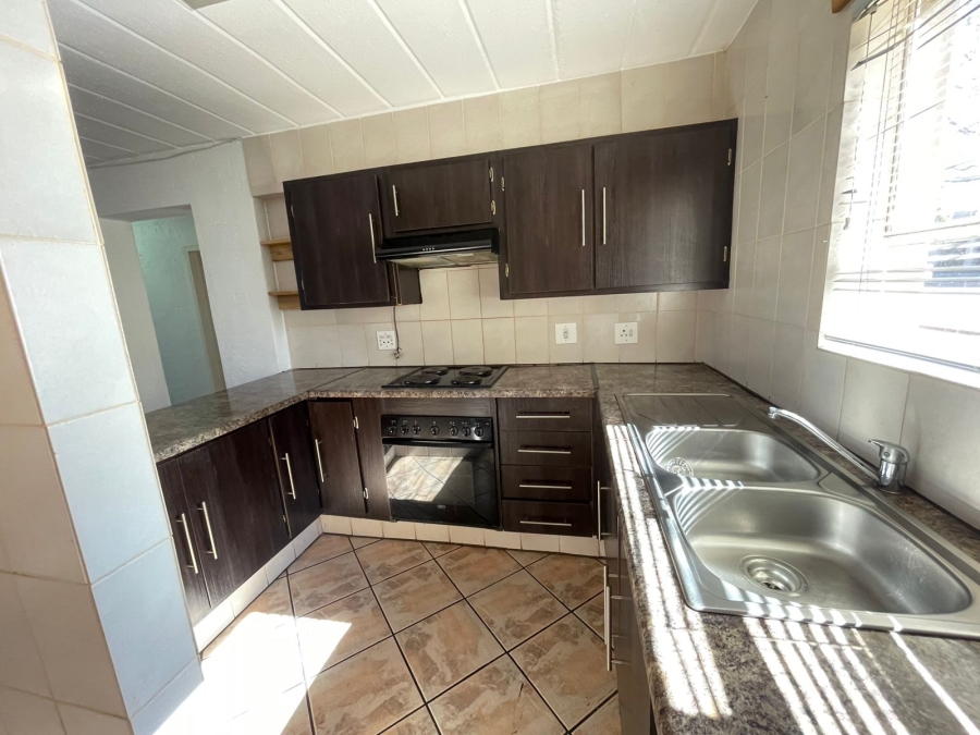 To Let 2 Bedroom Property for Rent in Vanderbijlpark SW 5 Gauteng