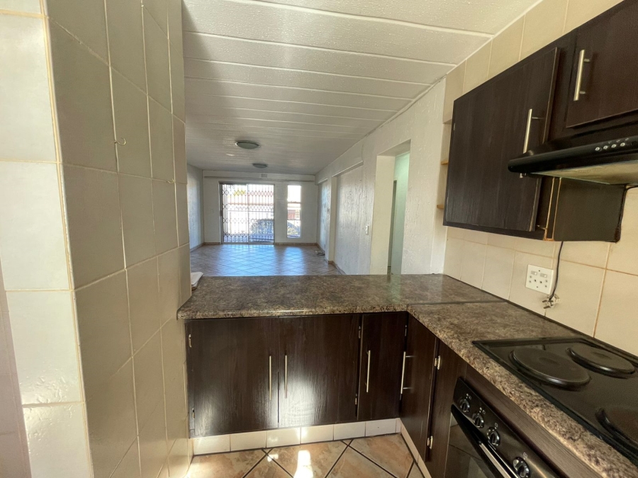 To Let 2 Bedroom Property for Rent in Vanderbijlpark SW 5 Gauteng