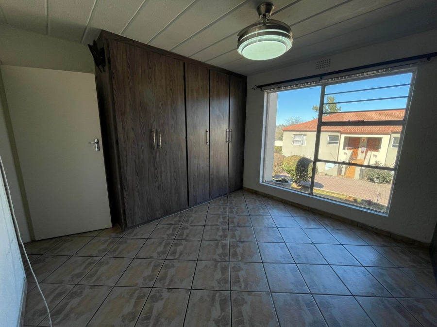 To Let 2 Bedroom Property for Rent in Vanderbijlpark SW 5 Gauteng