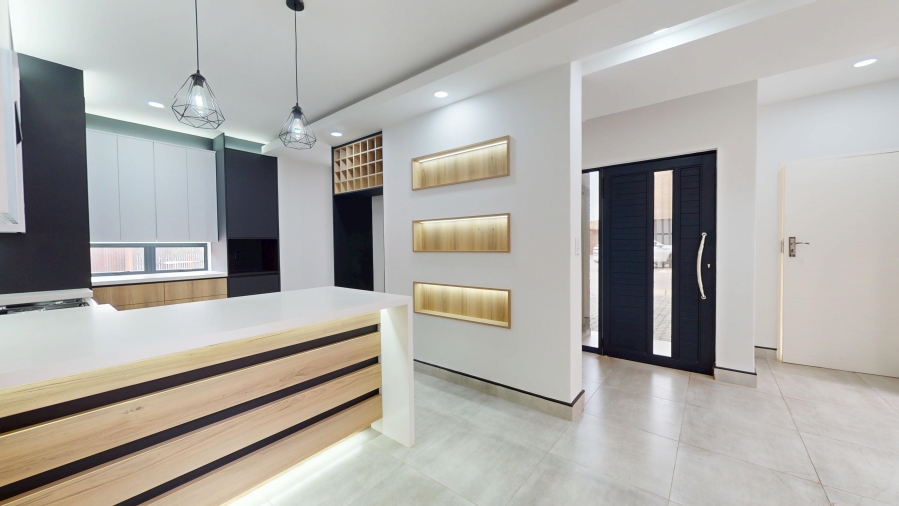 3 Bedroom Property for Sale in Bartlett Gauteng