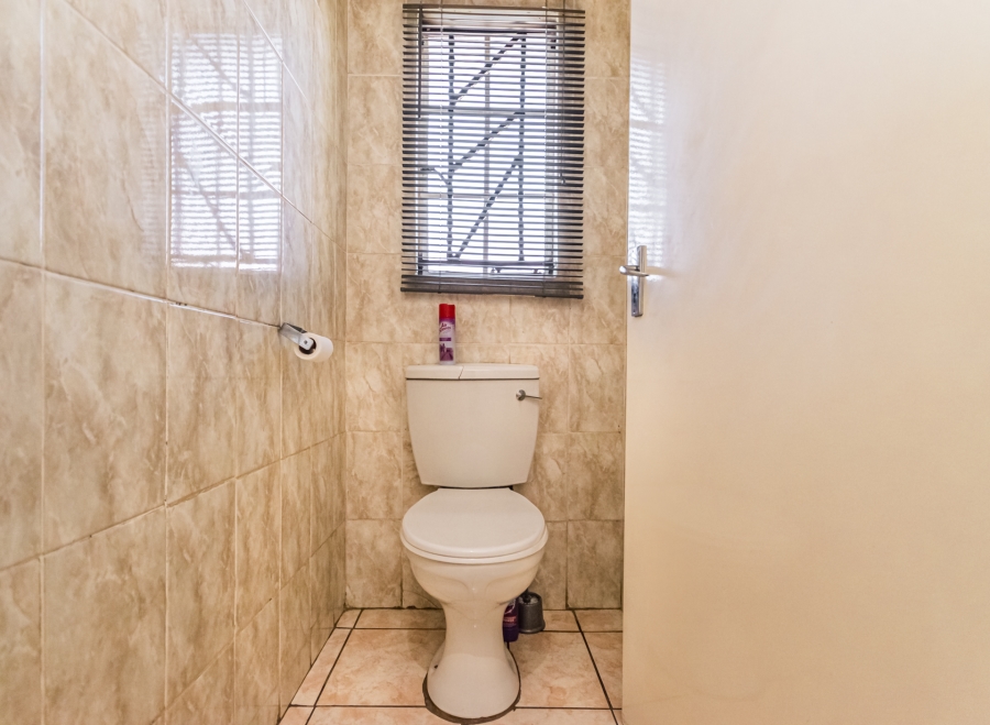 4 Bedroom Property for Sale in Cosmo City Gauteng