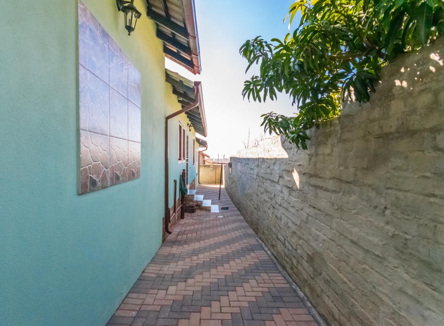 4 Bedroom Property for Sale in Cosmo City Gauteng