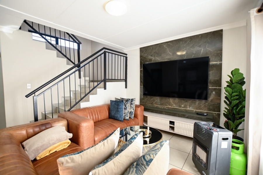 3 Bedroom Property for Sale in Zambezi Manor Lifestyle Estate Gauteng